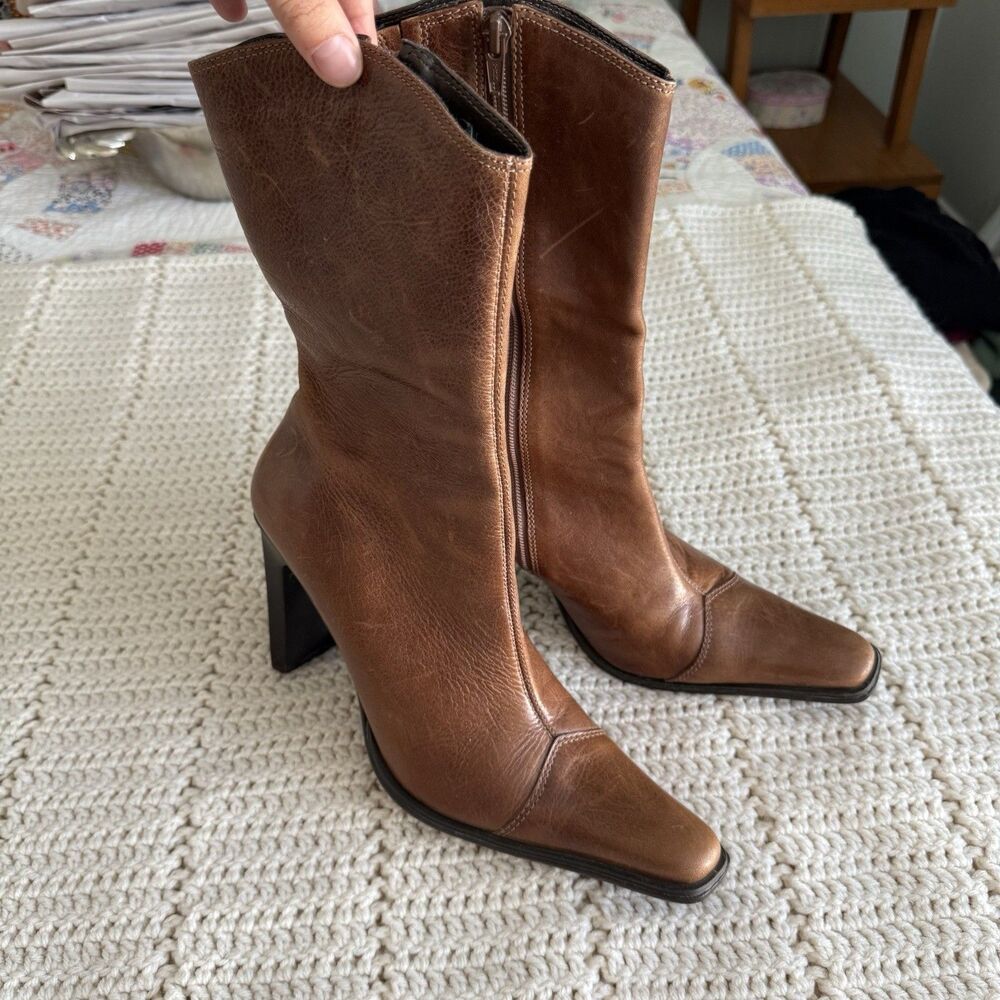 Parade Size 9 Brown Leather Western Boot Mid-Calf High Heeled Pointed Square Toe